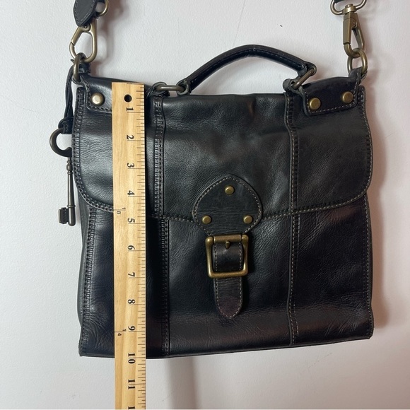 Fossil Vintage Revival Flap Black Leather Crossbody Bag - Picture 13 of 15
